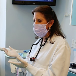new-york-cosmetic-dentist-service-as-it-should-be